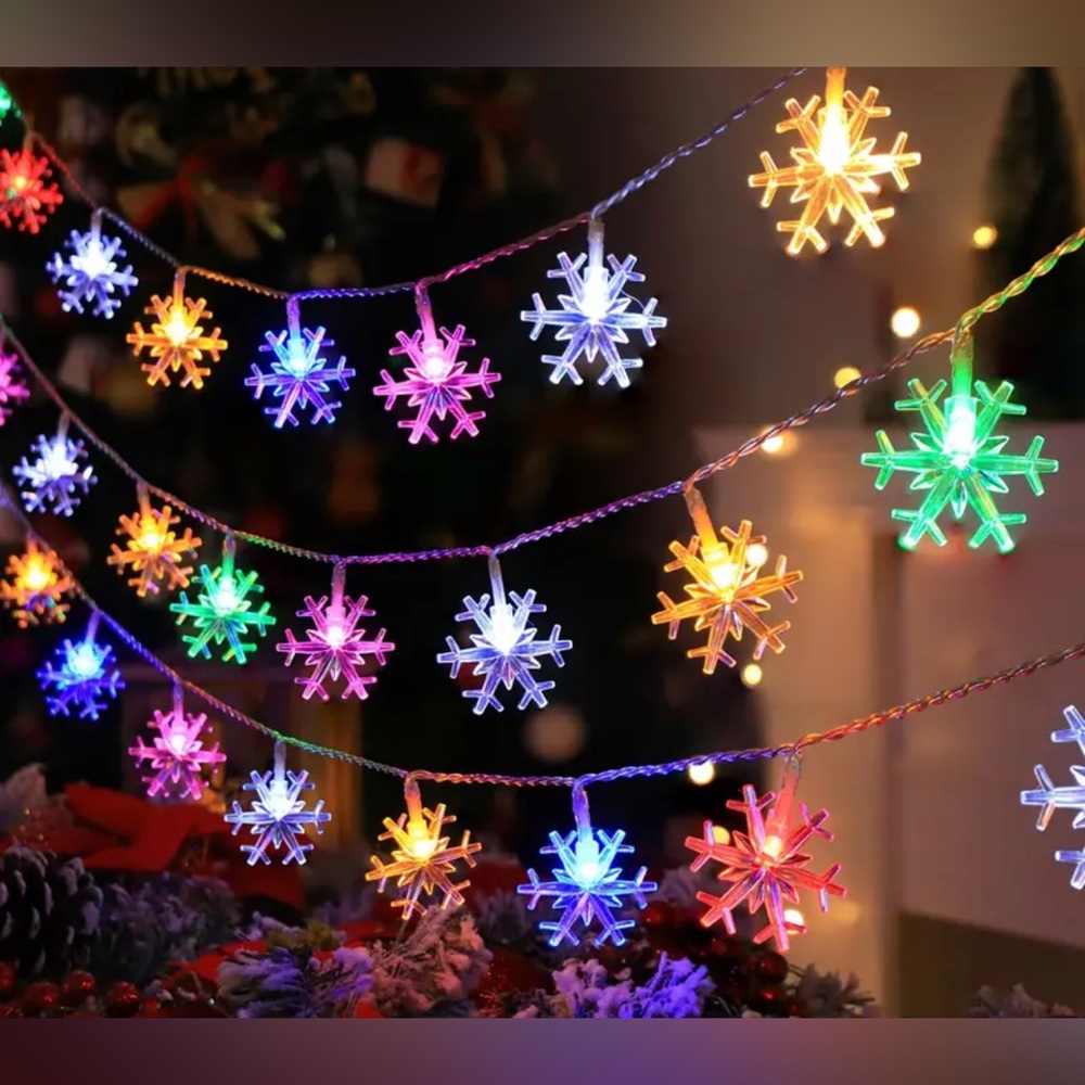 Snowflake lights - Picture 1 of 5
